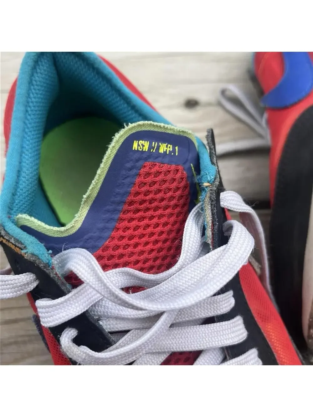 Nike Waffle 1 Colorblock Red Black Green Youth Sneakers DM81
